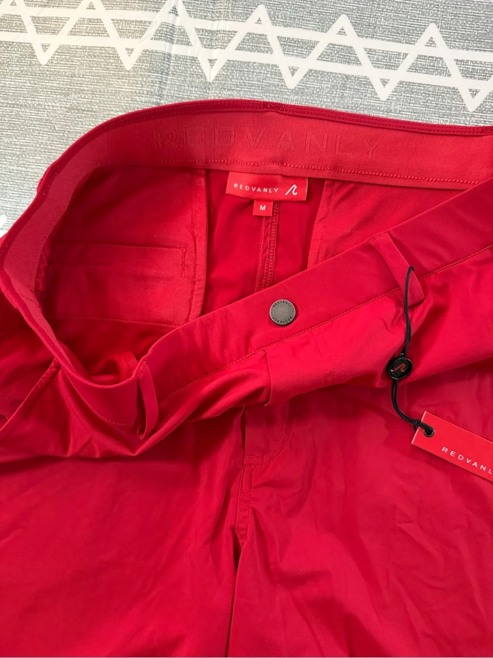 Redvanly Hanover Pull-On Shorts in Rio